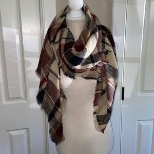 Plaid scarf